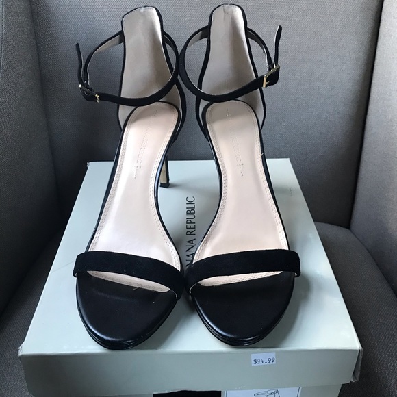 Banana Republic strap heels. - Picture 2 of 3